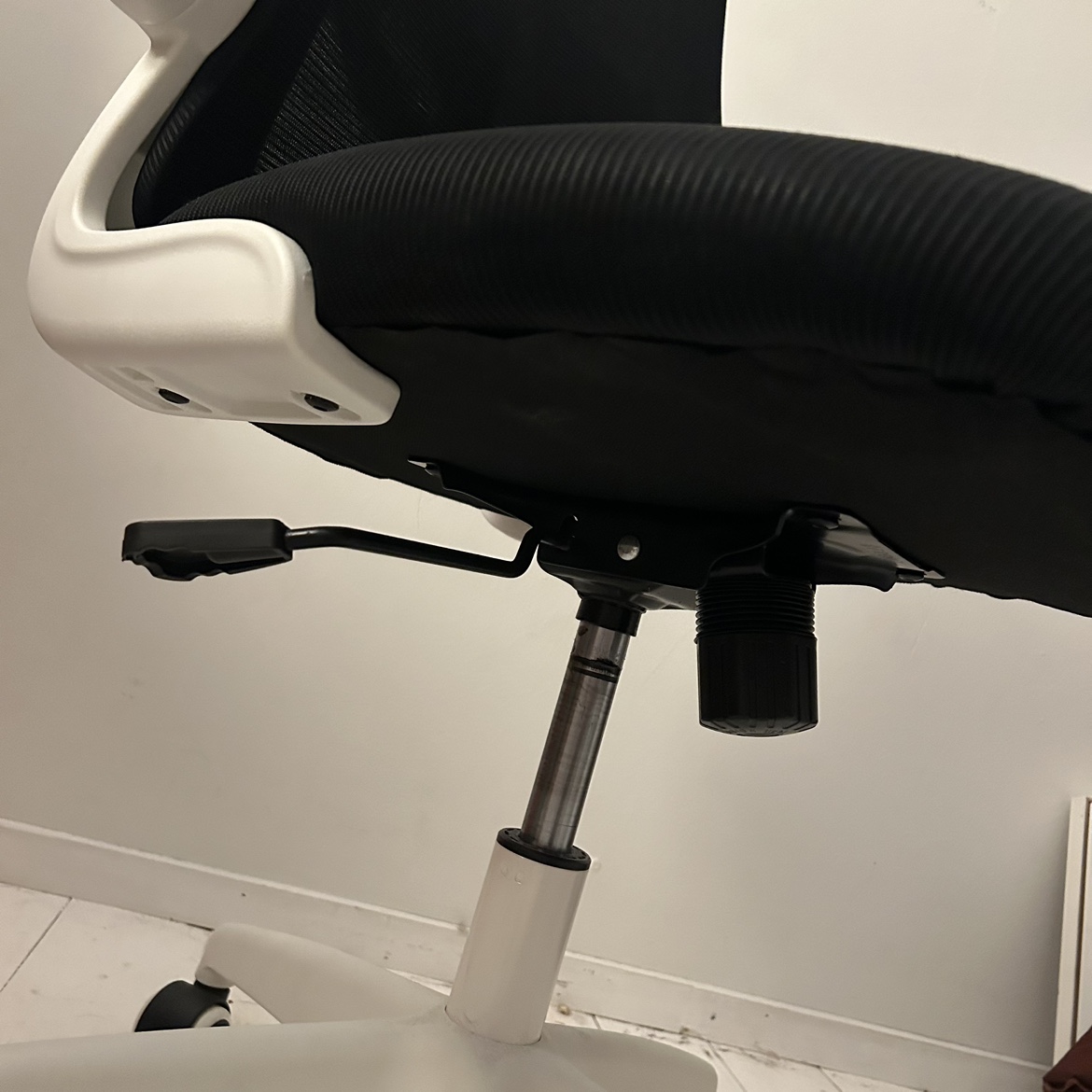 Office chair - photo 4