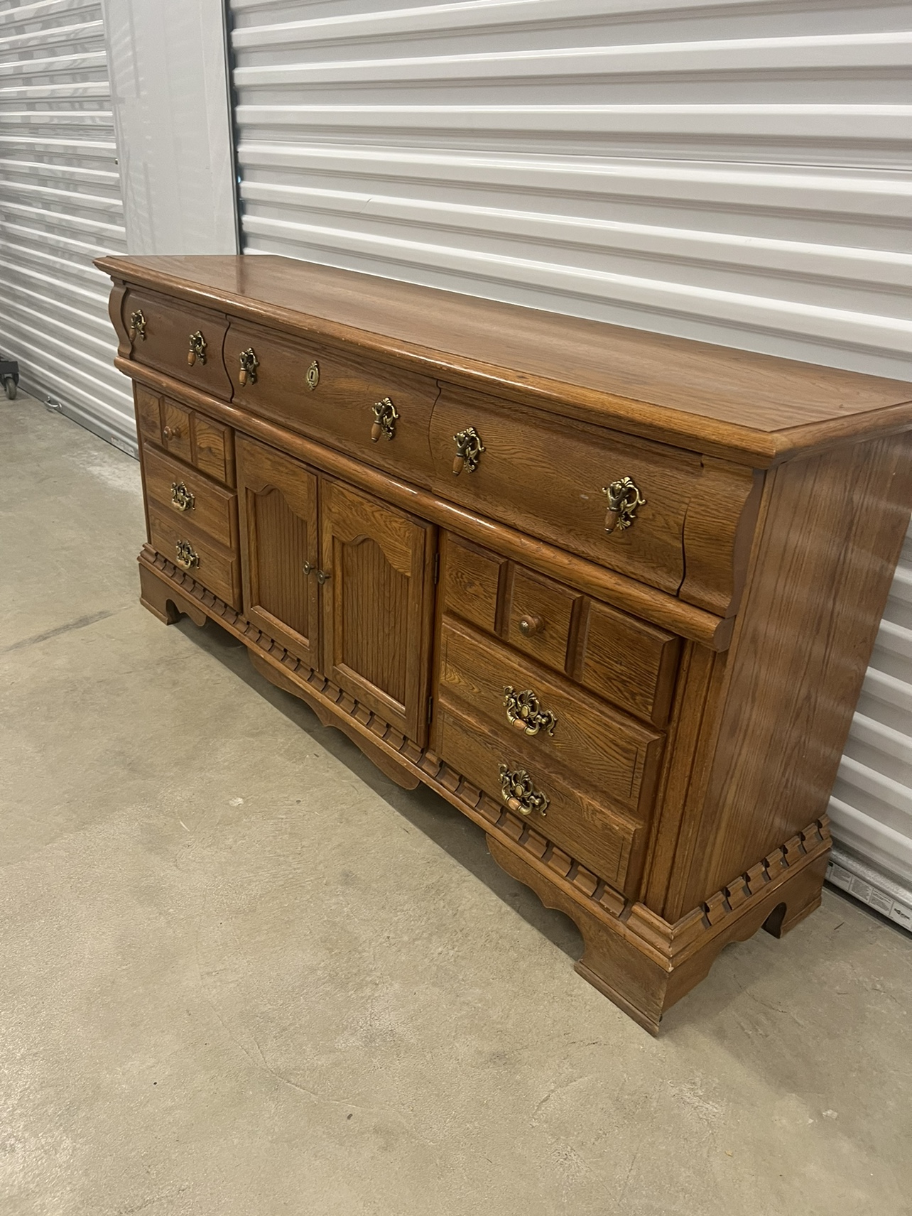 Dresser/ TV Stand - photo 4