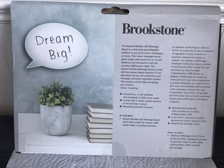 Speech Bubble Message Board. image indicator(2)