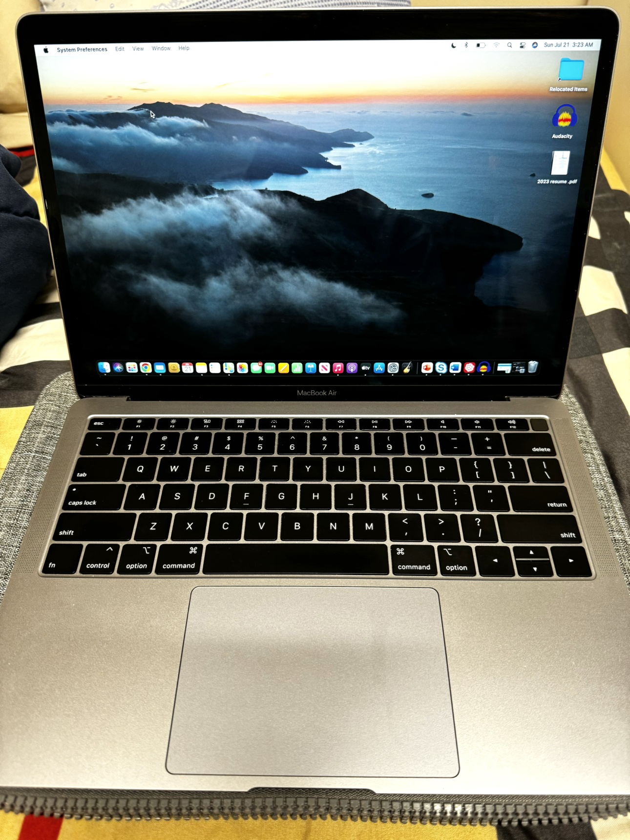 2020 MacBook Air (Silver)