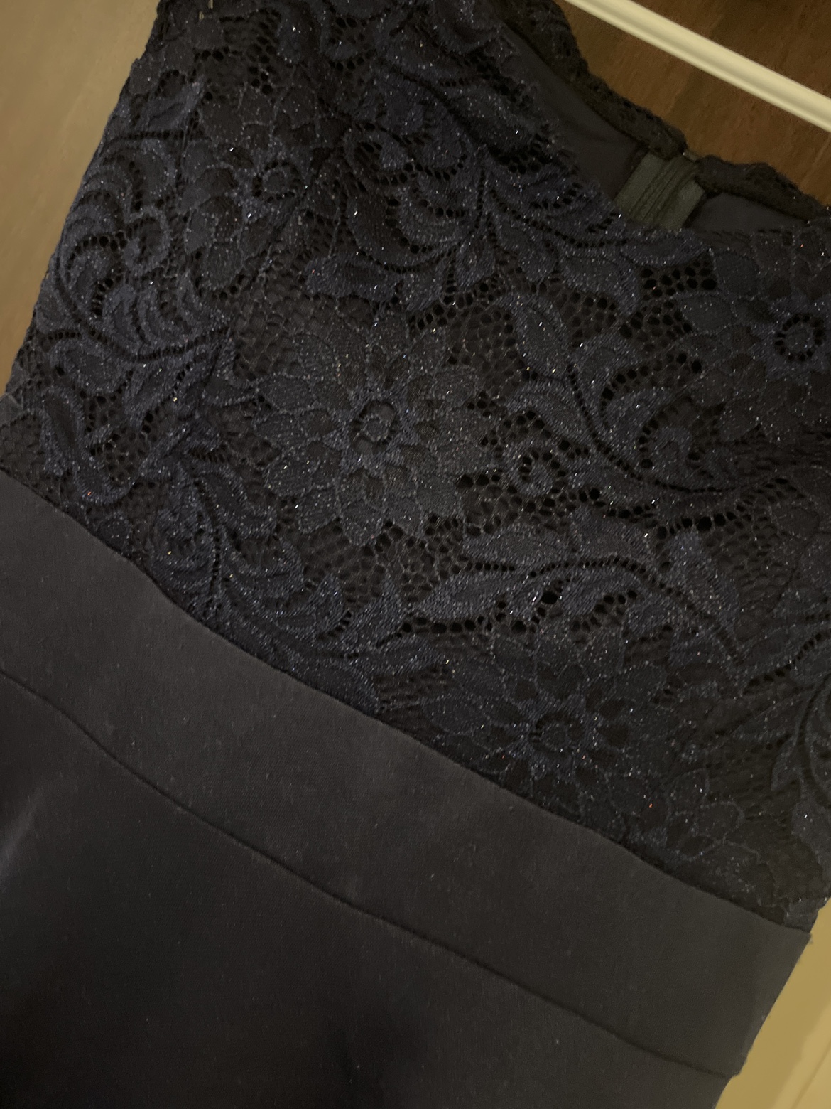 Sparkly blue dress image indicator(3)