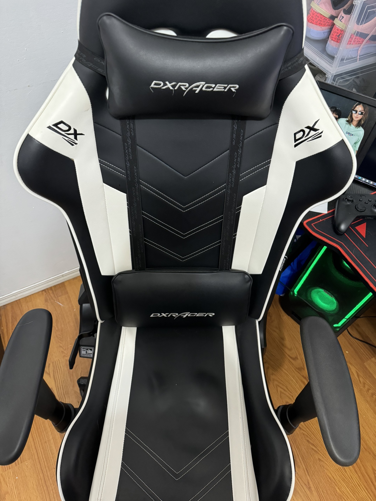 DXRacer Gaming Chair (Prince) - photo 2