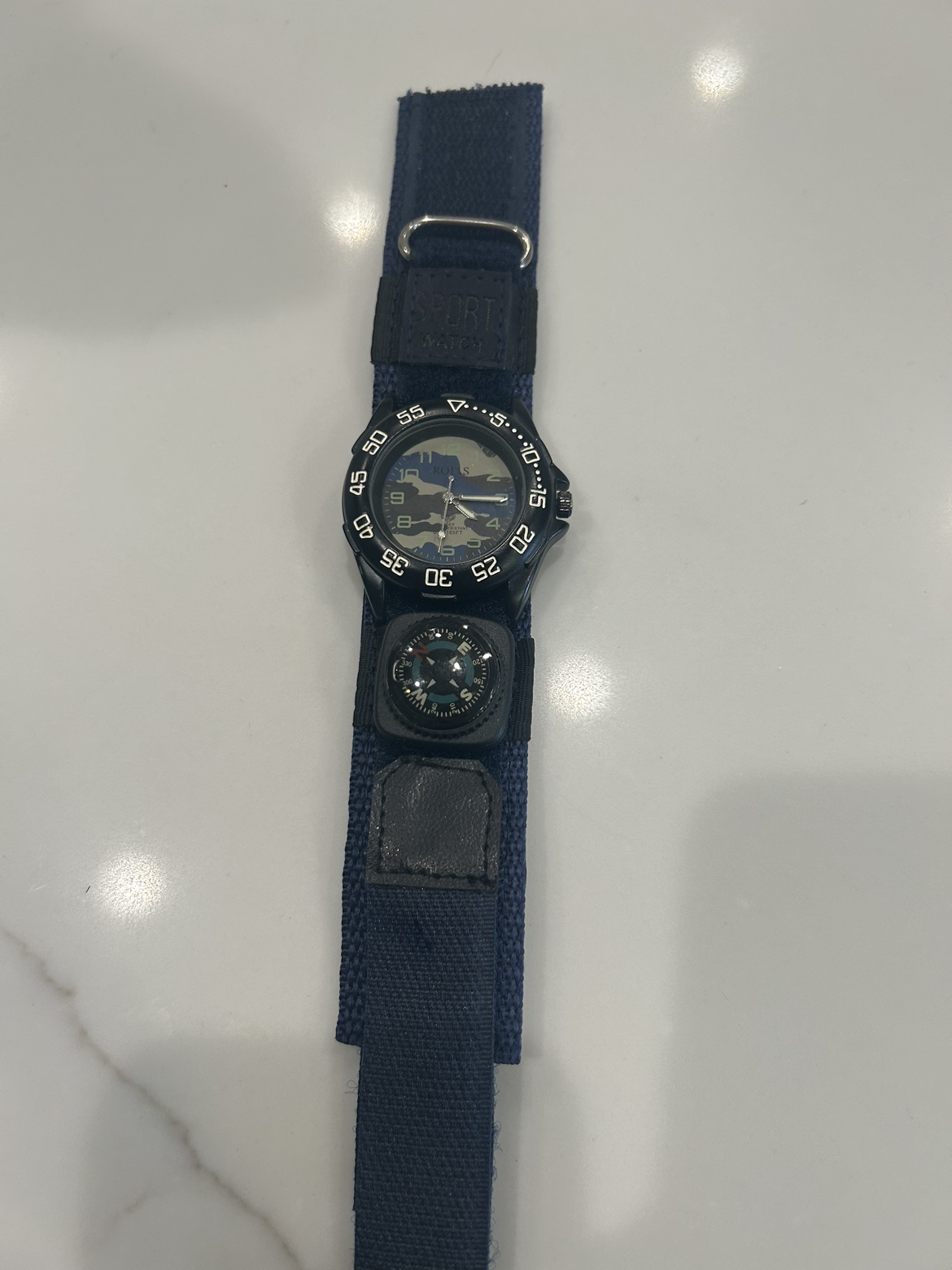 #freecycle Sport watch water resistant 165ft with compass