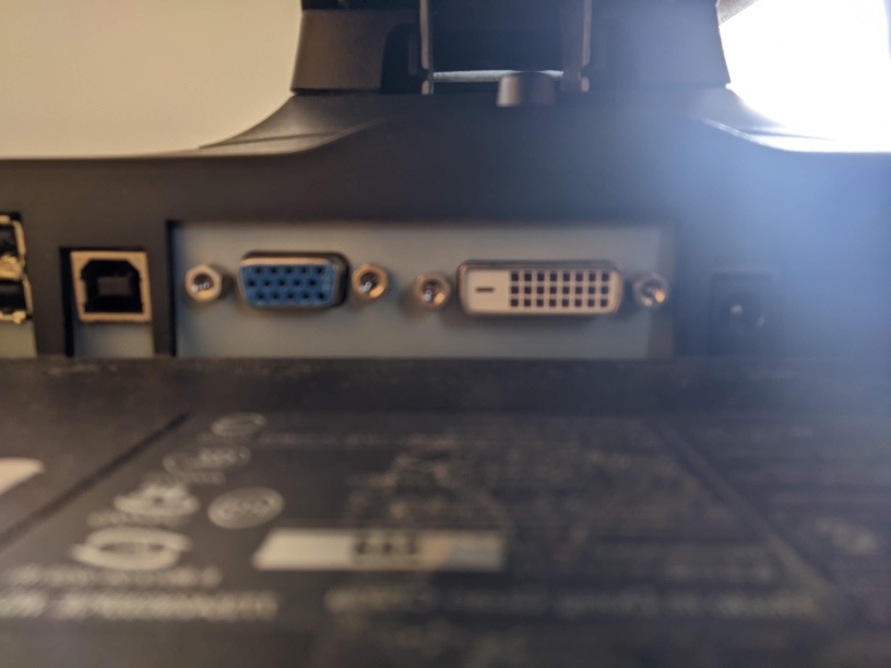 2 Monitors Available image indicator(5)