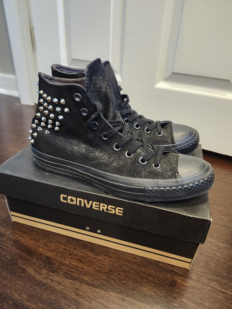 Converse Chuck Taylor Collar Studs Phantom Black Suede