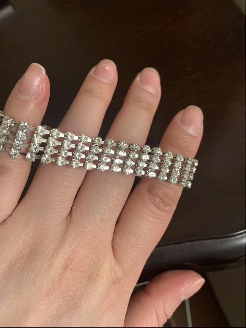 Silver 4 strand clear zirconia tennis bracelet image indicator(2)