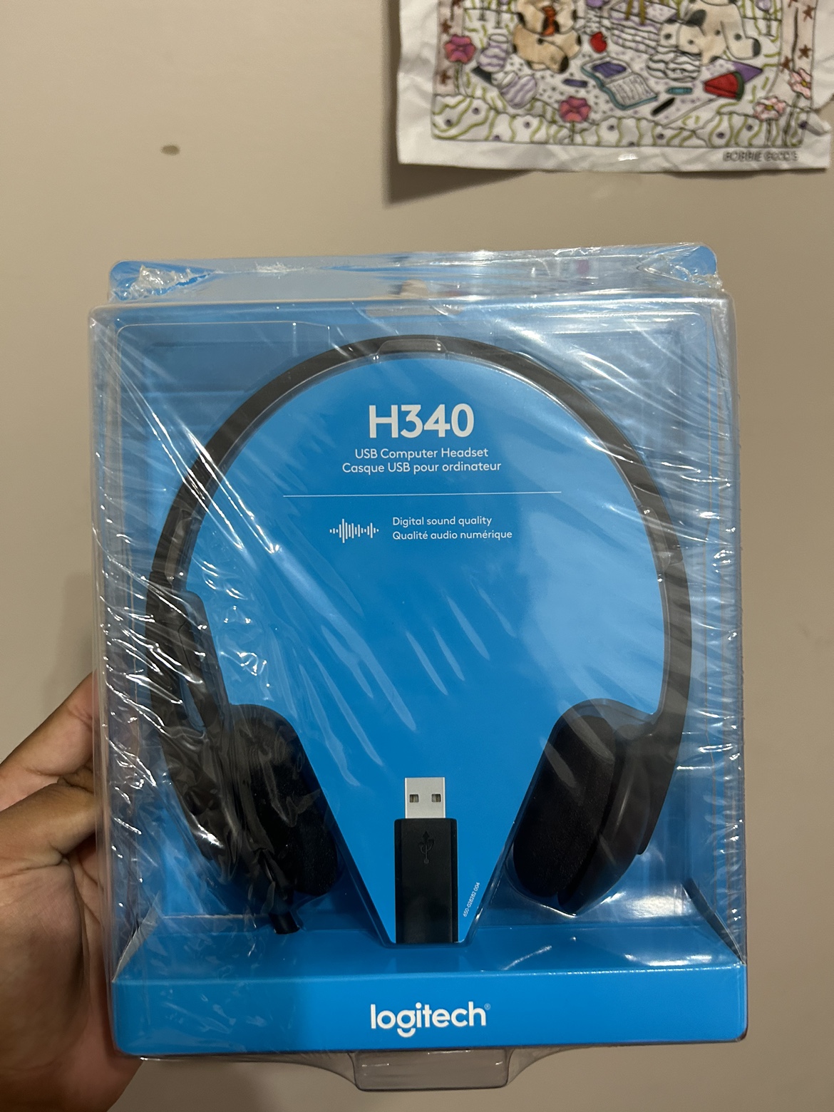 NEVER OPENED HEADSET - photo 2