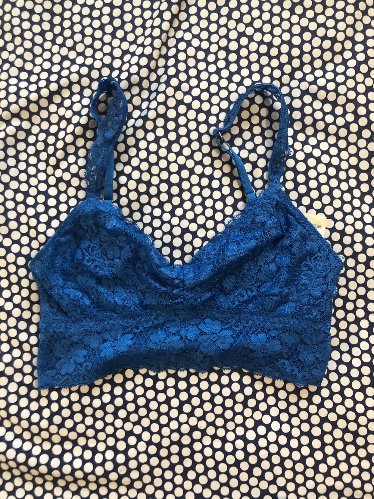 Lace undergarment set image indicator(2)