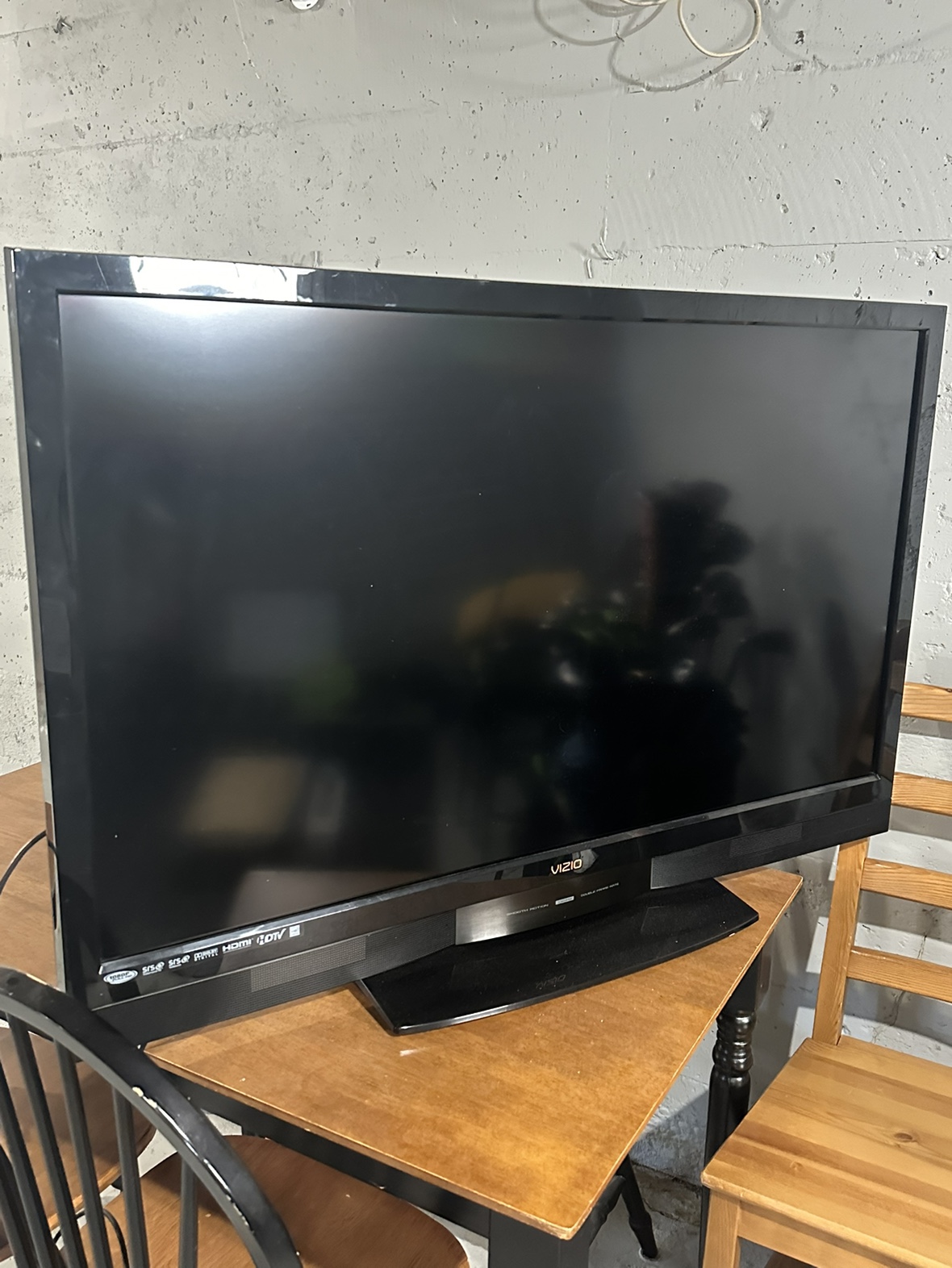 Vizio TV - photo 2