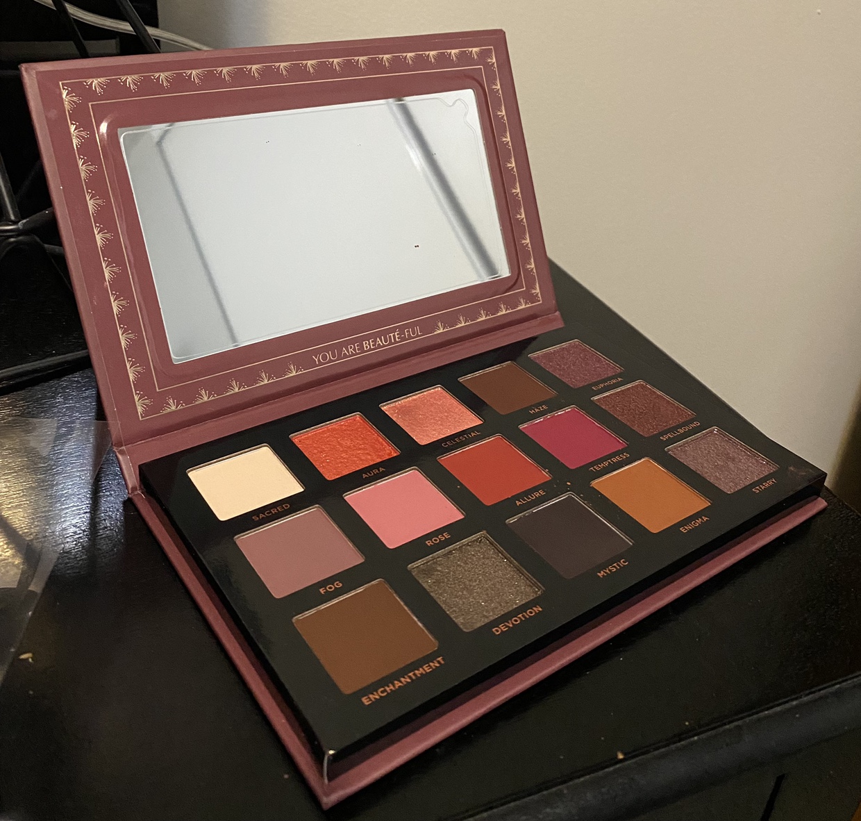 Ace beauty eyeshadow