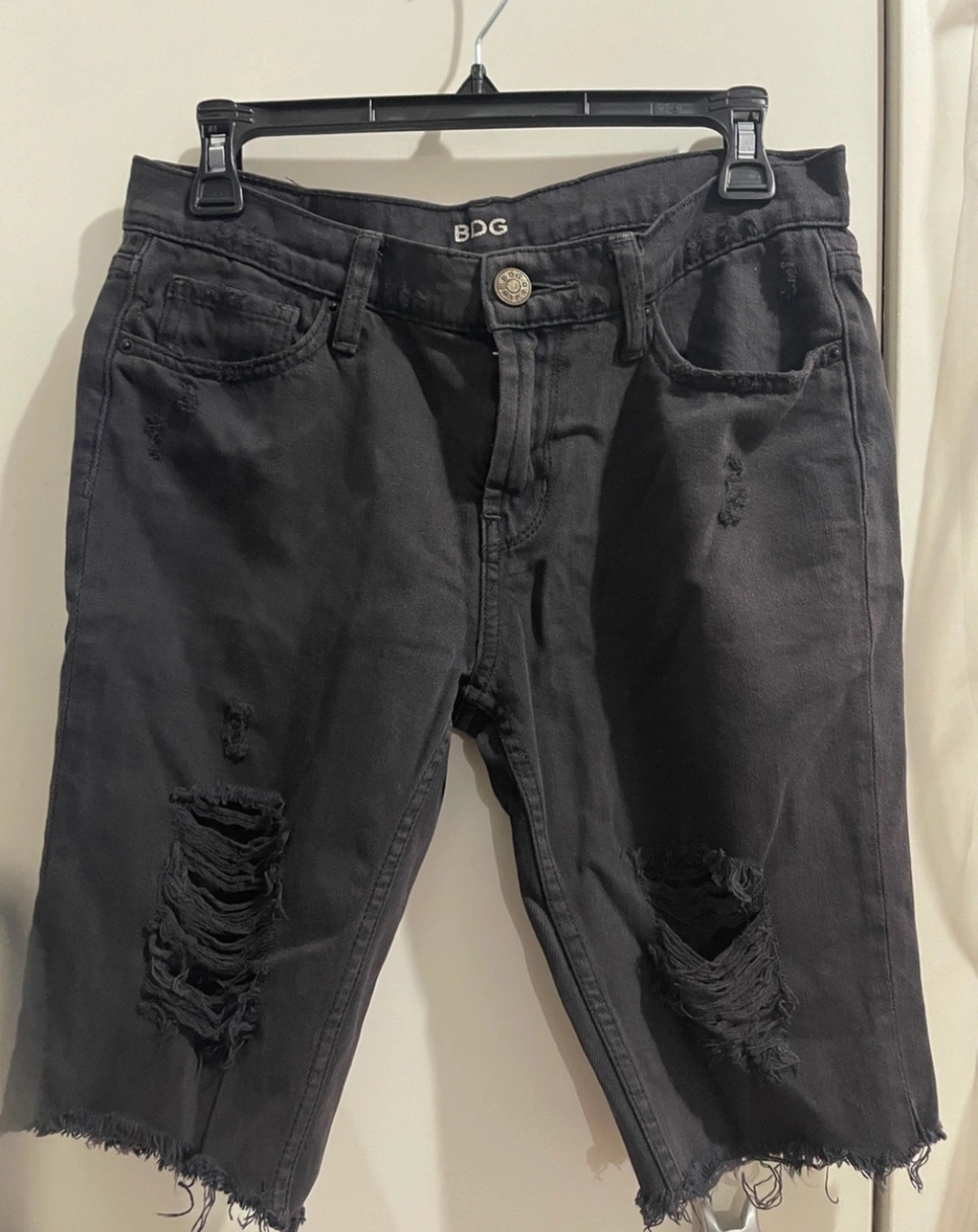 #freecycle Black jeans shorts thumbnail