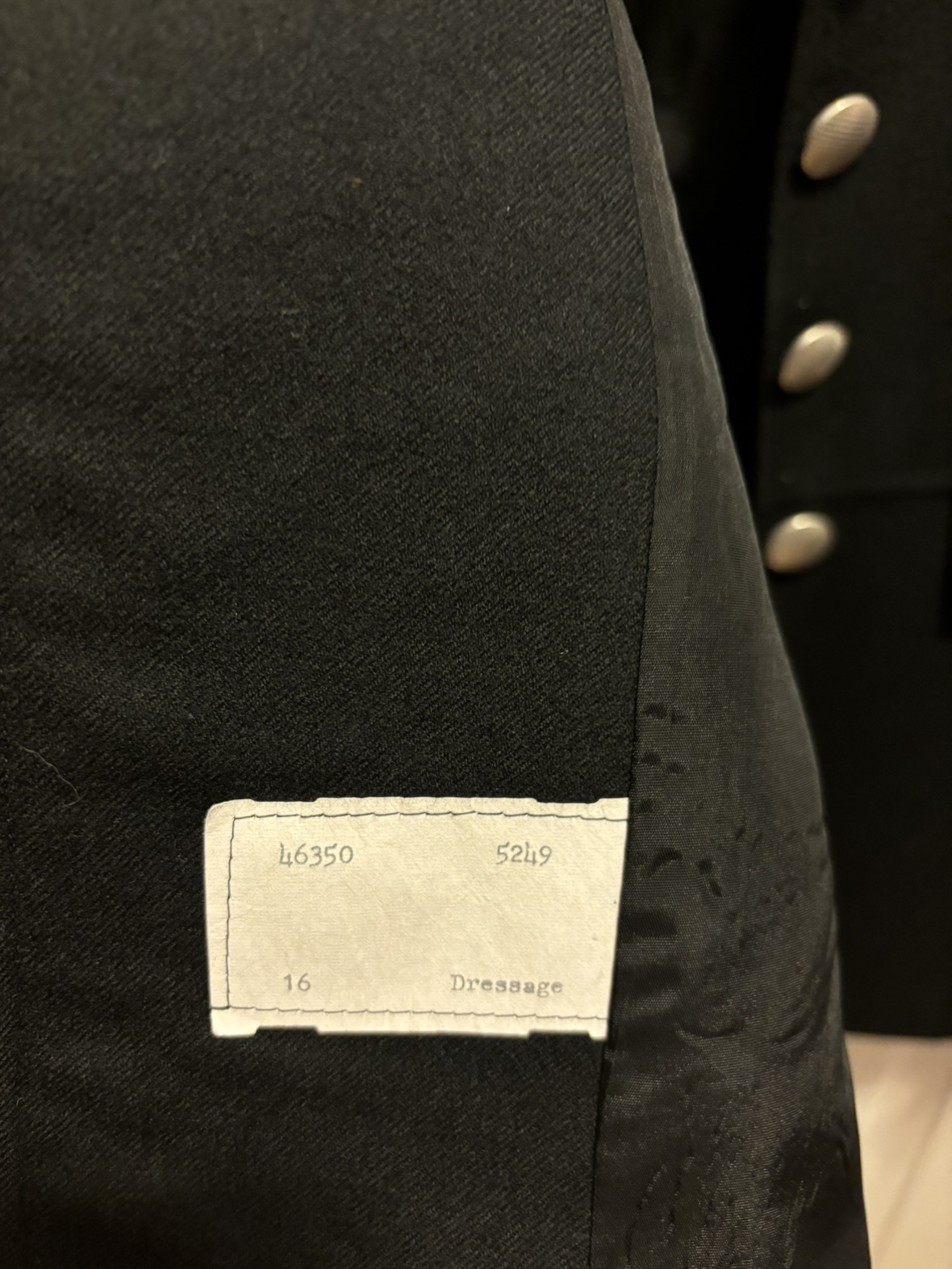 Equestrian show jacket image indicator(7)