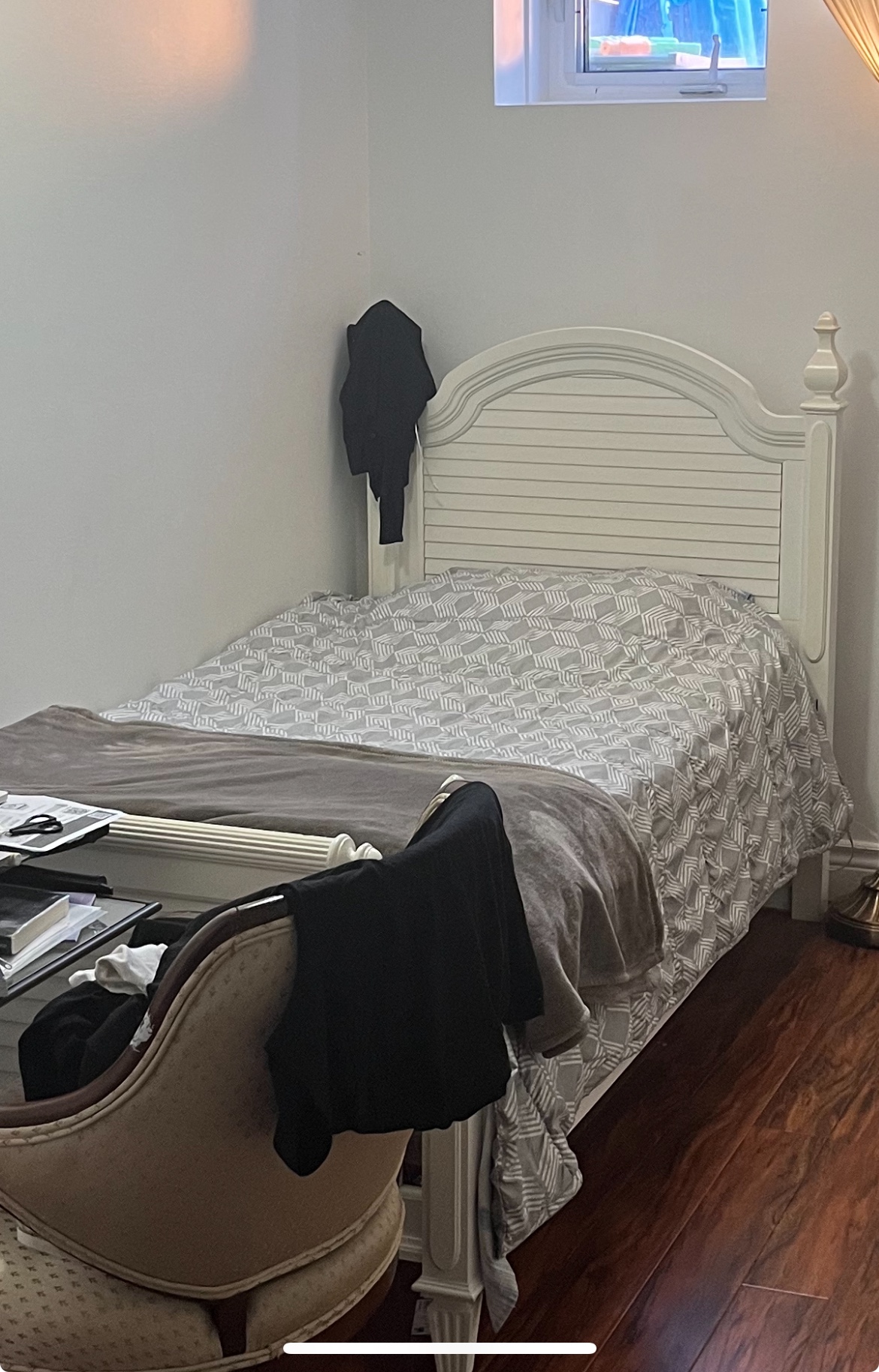 Bed frame and matress - photo 2