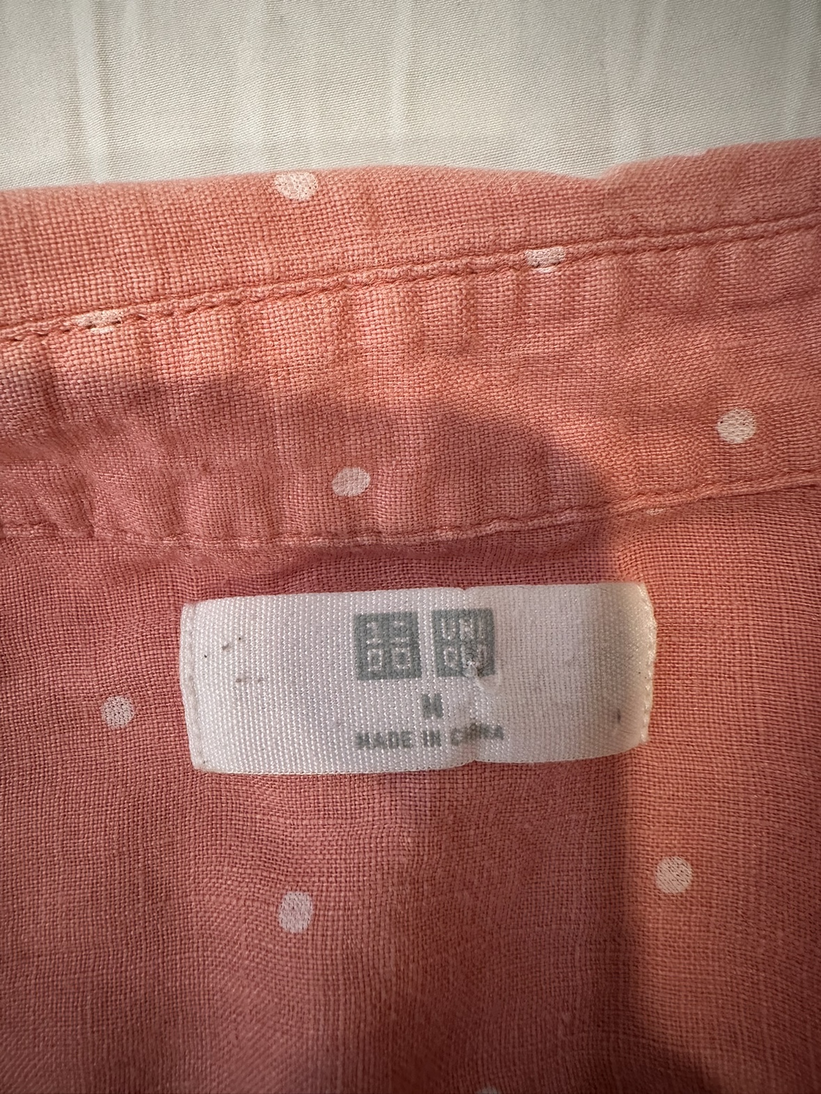 UNIQLO Pink Dotted Button-Up Shirt - photo 2