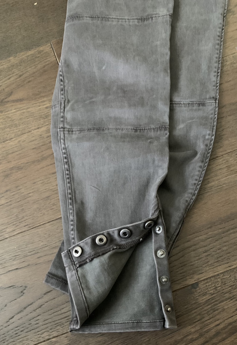 Abercrombie & Fitch image indicator(5)