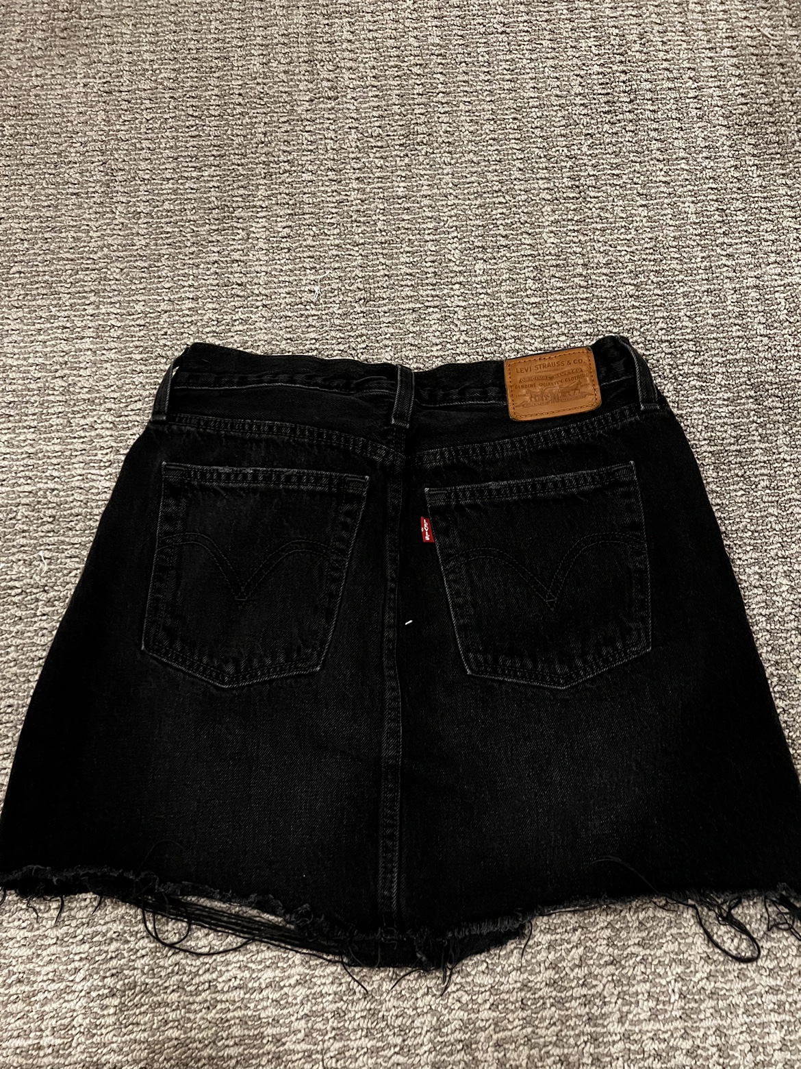 Levi’s black Jean skirt thumbnail