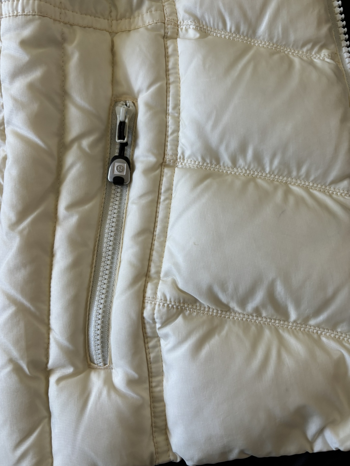 Lululemon Huff N Puff Vest - photo 3