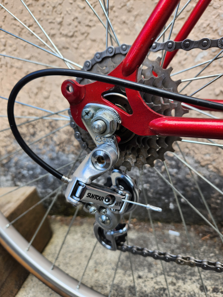 Refurbished Vintage Nishiki Regal Road Bike image indicator(4)