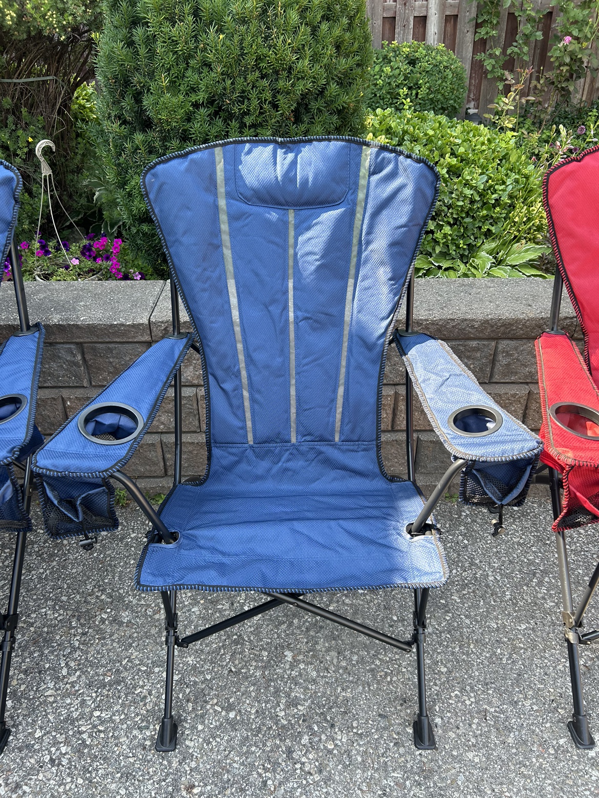 Camping chair (NONNEGOTIABLE!)