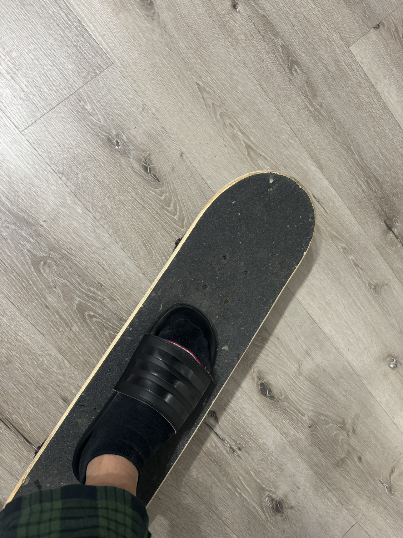 Skateboard thumbnail