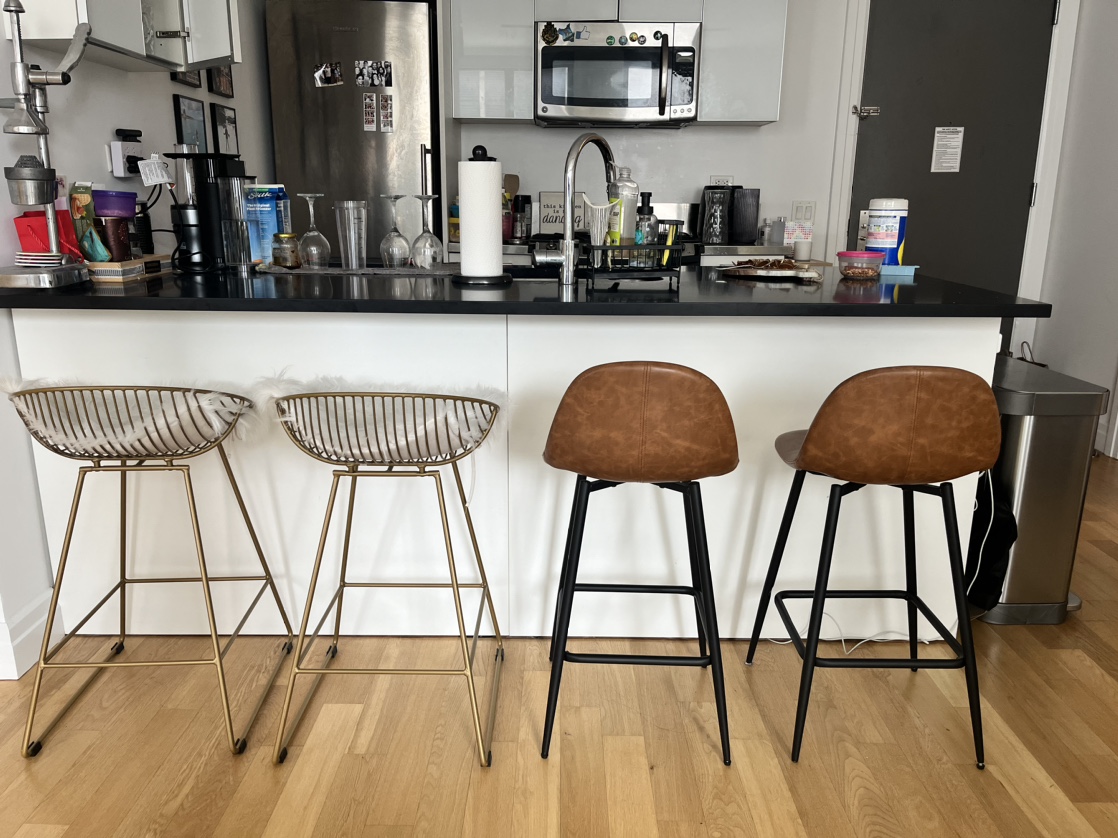 4 Bar stools