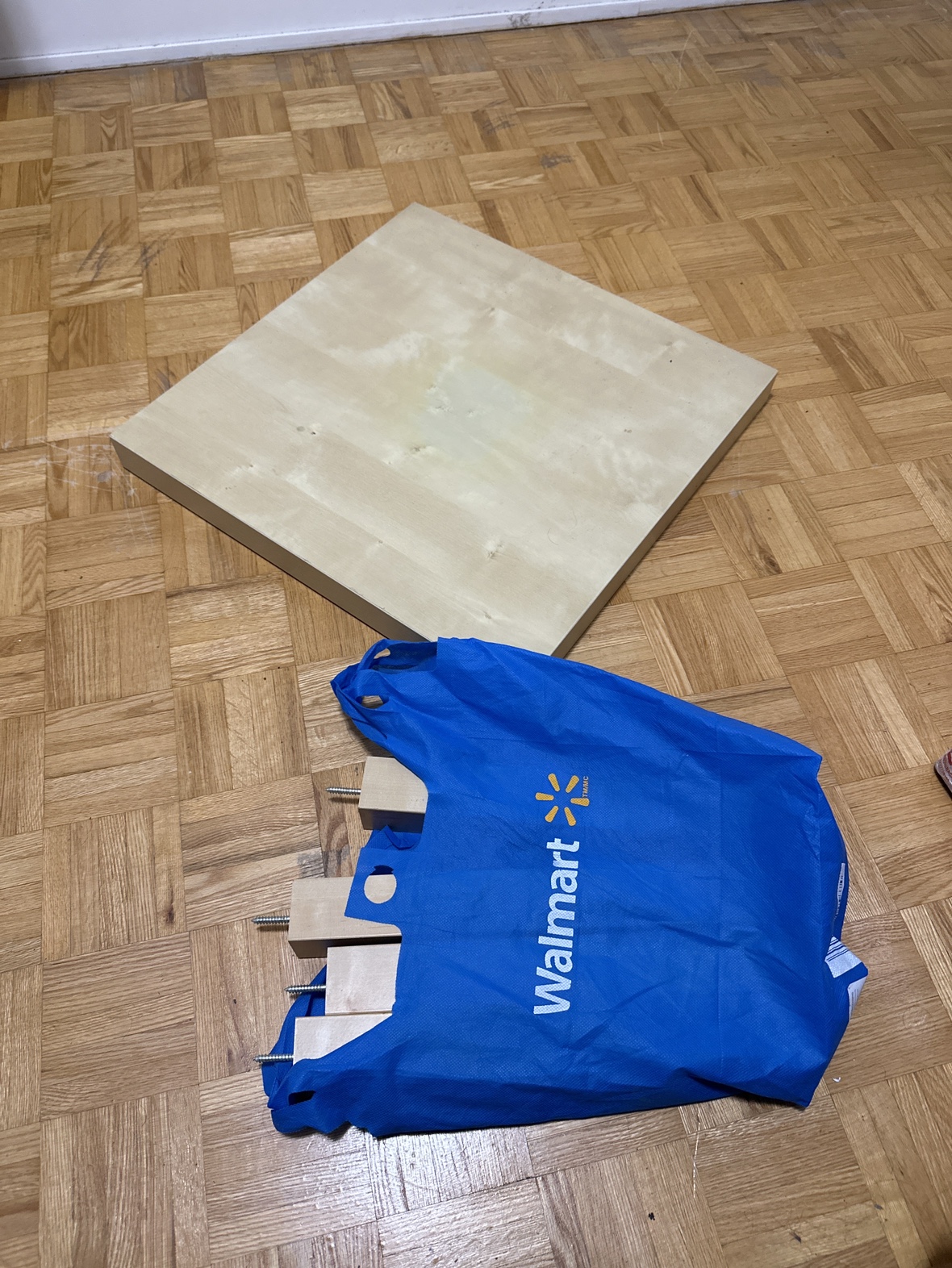 Wooden foldable table for sale. - photo 3