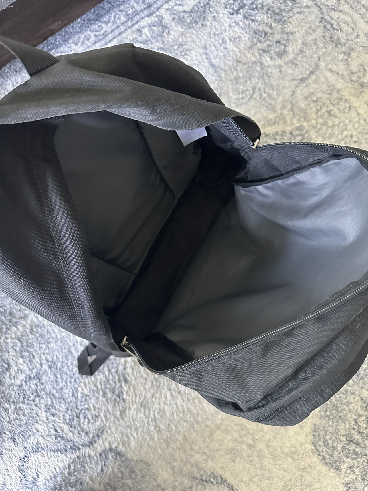 Jansport Black Backpack image indicator(5)