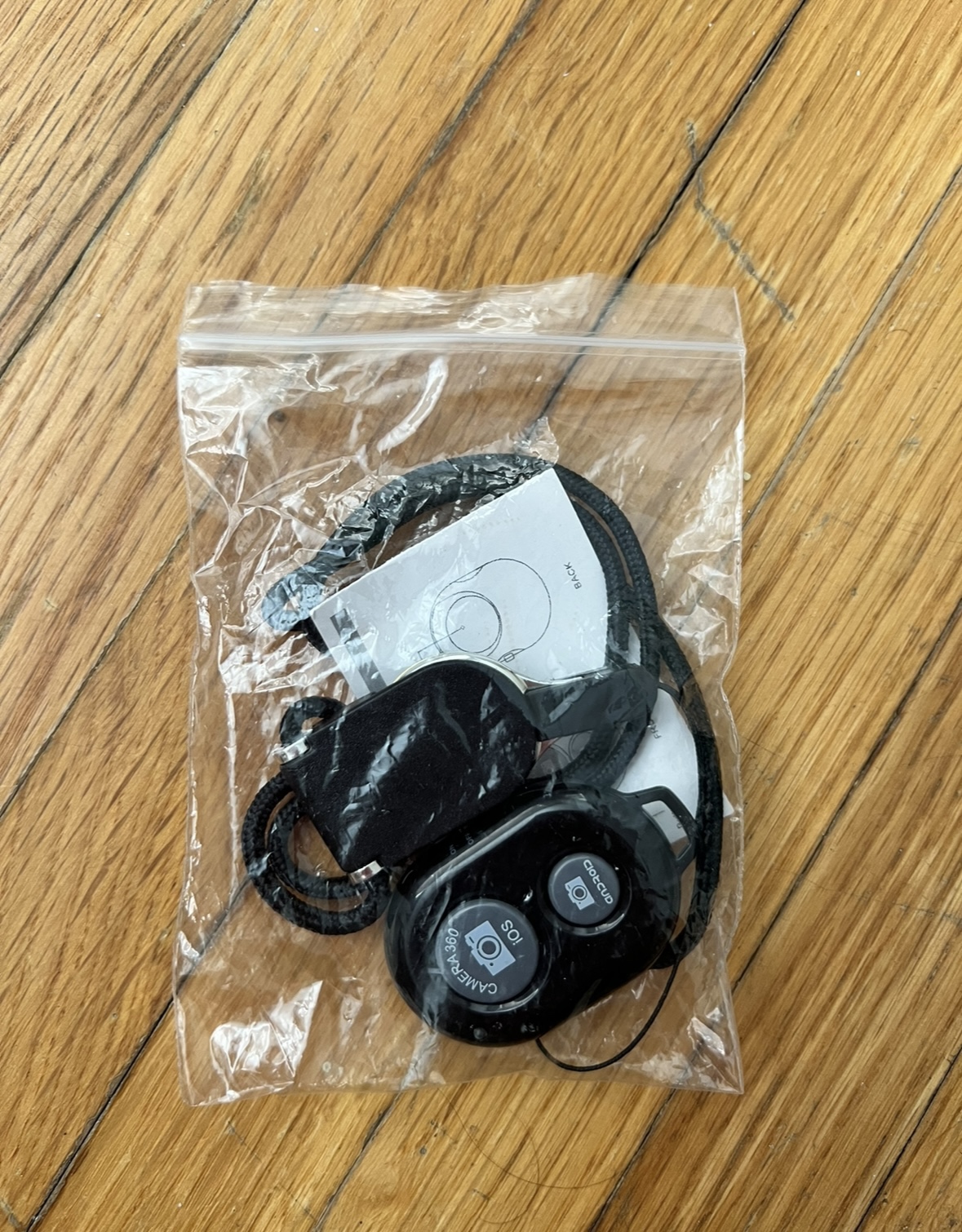 Canon rebel t5i digital SLR camera + 18-55mmm lens + more image indicator(8)