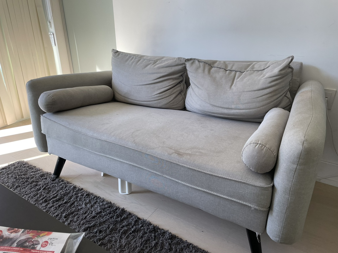 FREEE SOFA TODAY - FIRST COME FIRST SERVE thumbnail