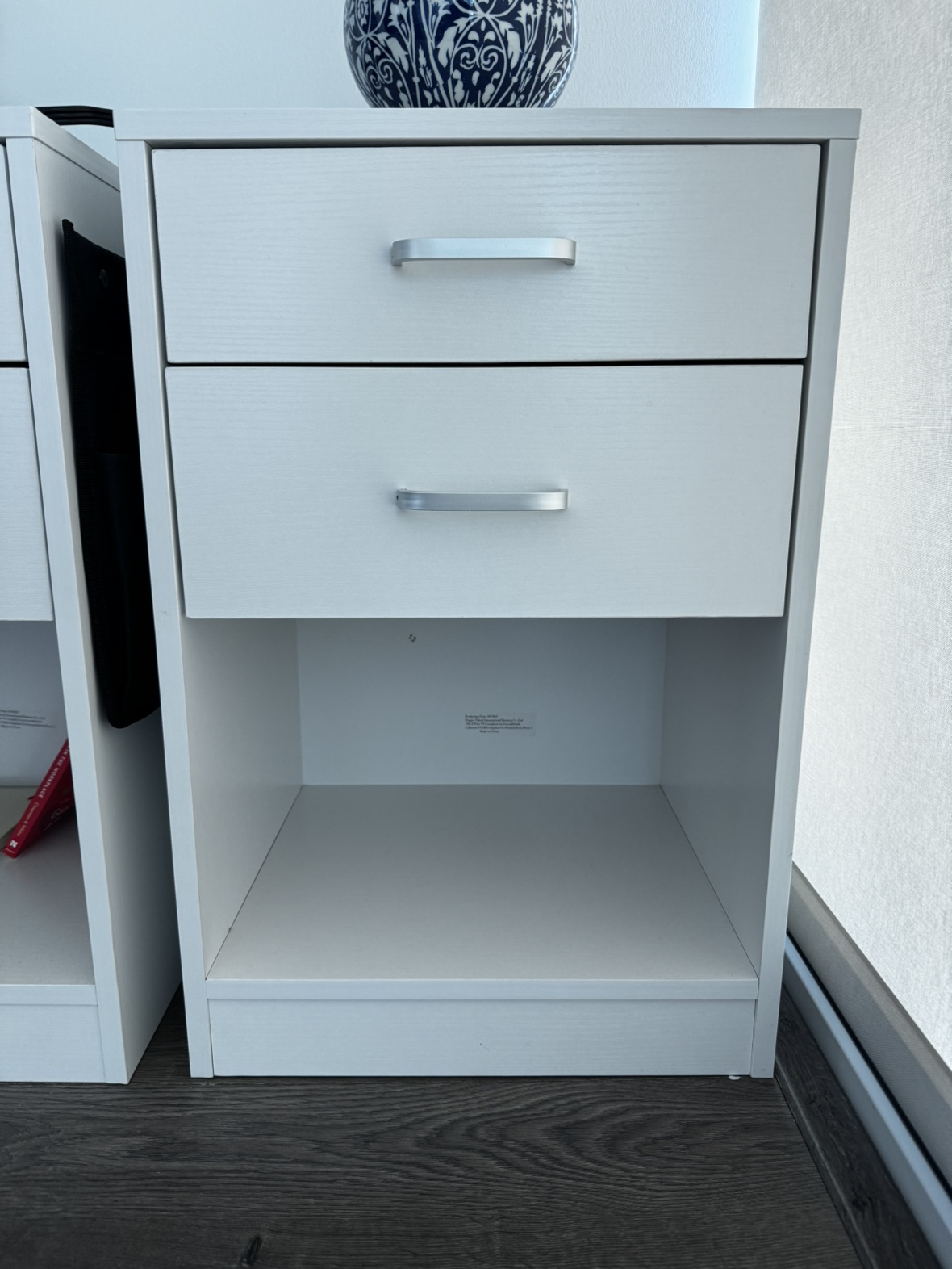 Pair of Nightstands - photo 4