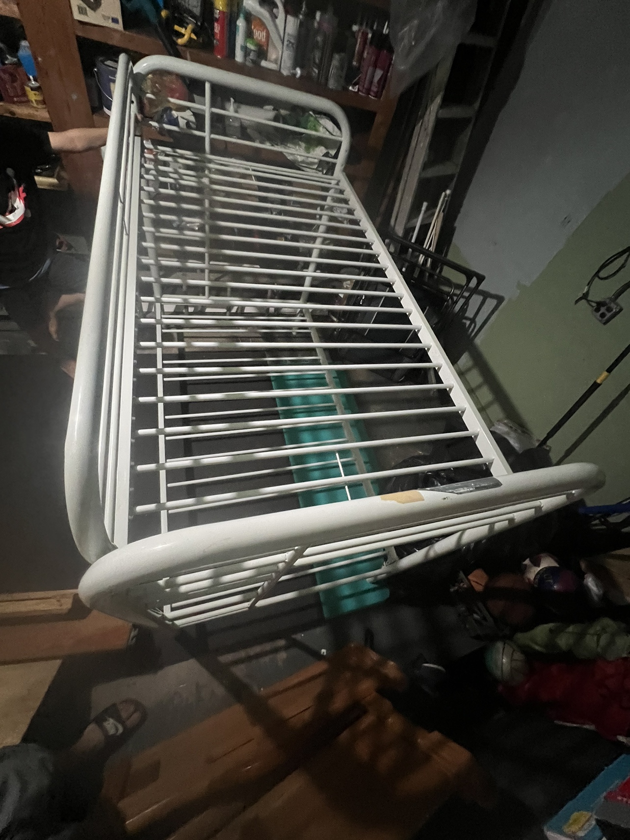 Metal bunk bed