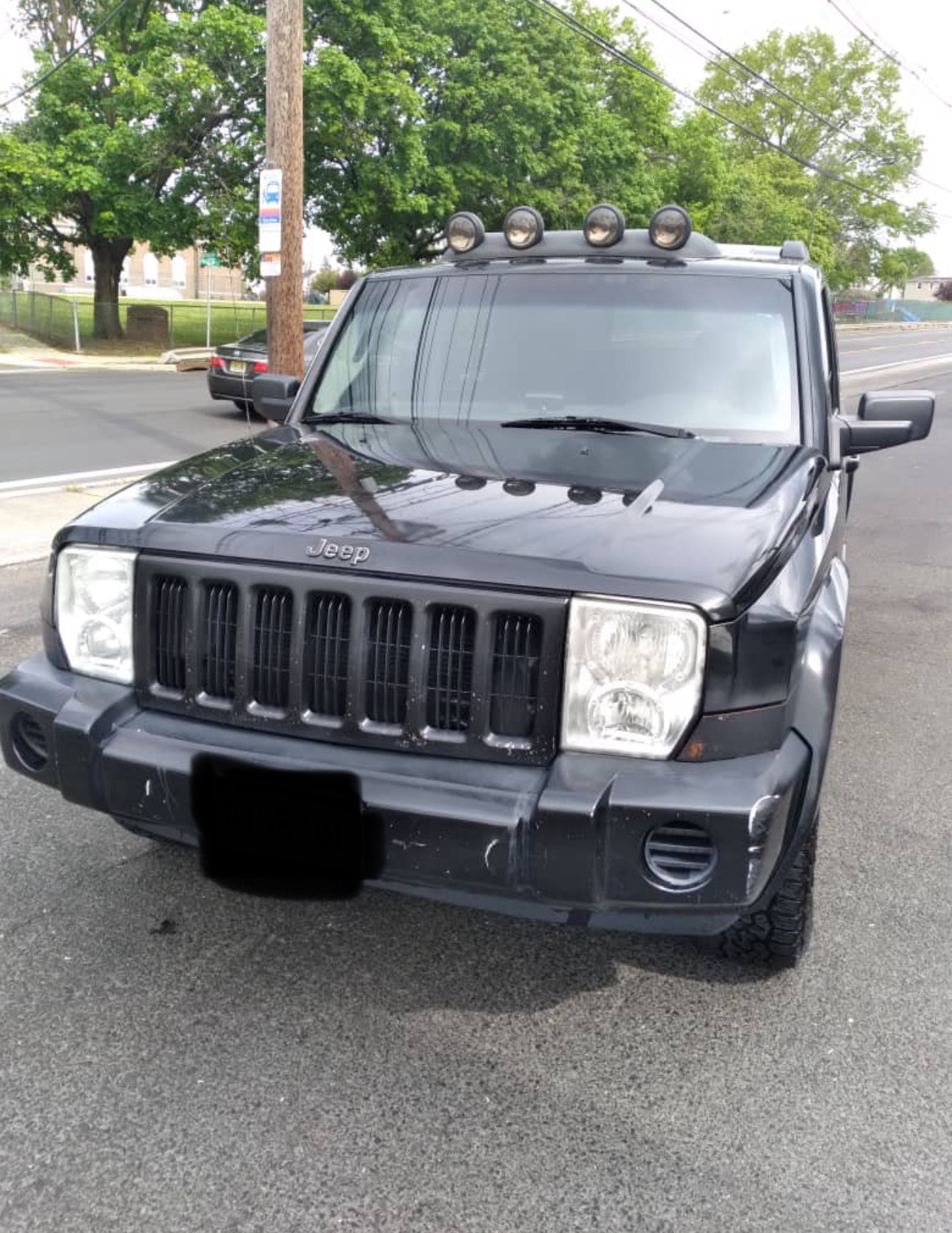 Jeep Commander - photo 2