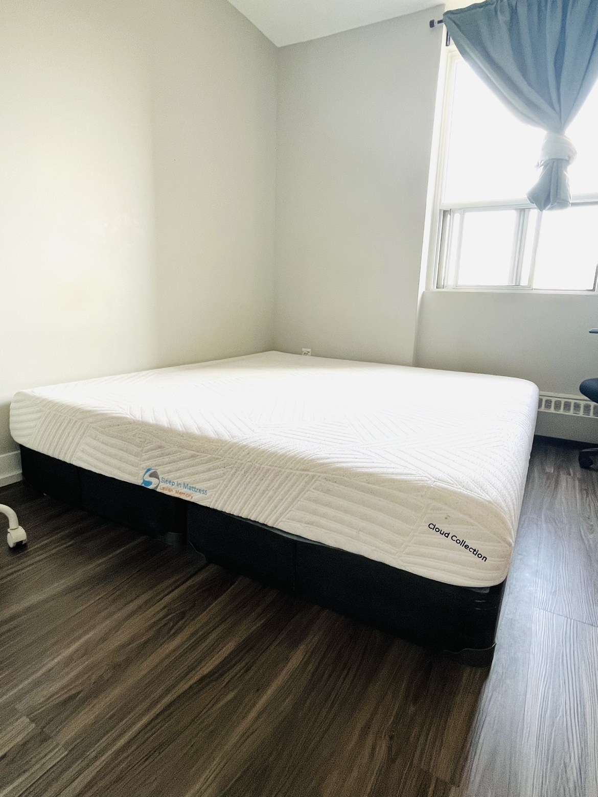 Mattress and Bed Box King Size - photo 4