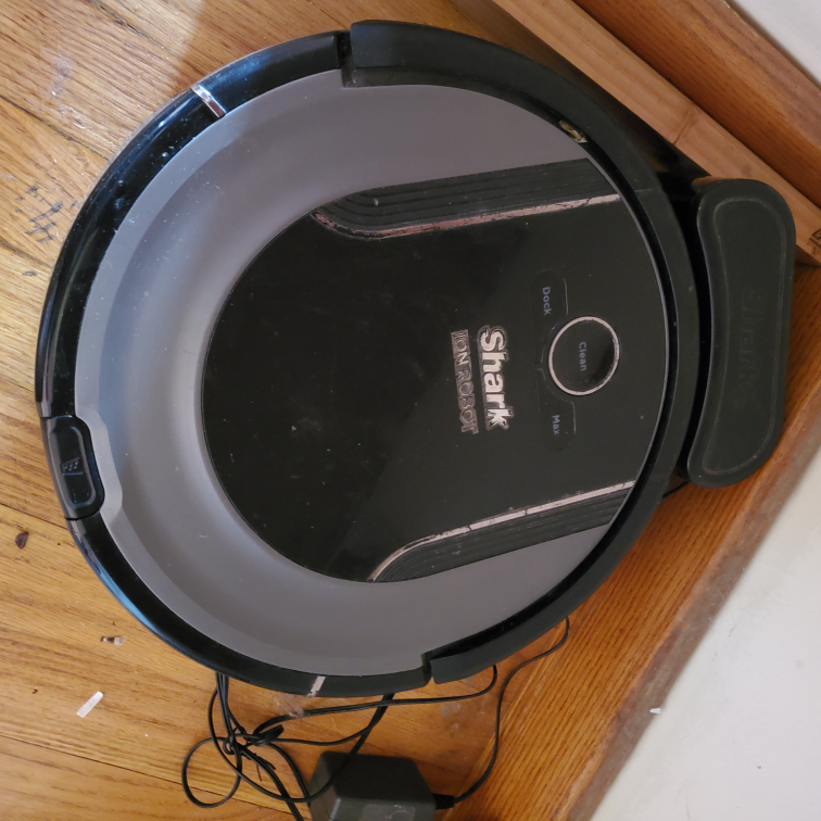 Iron robot Vacuum