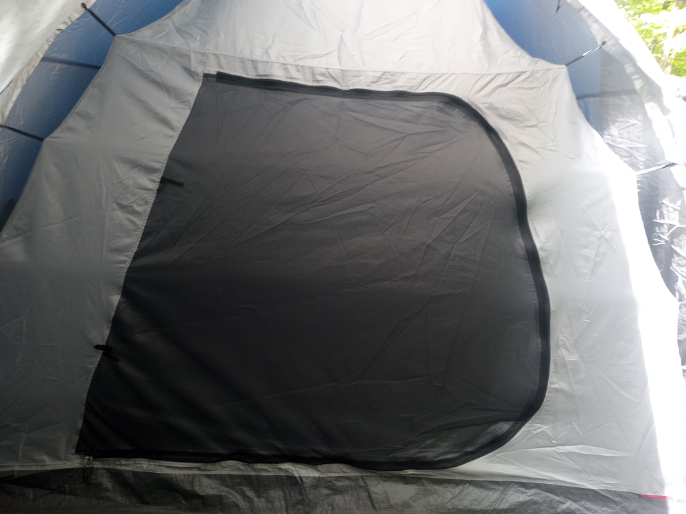 7 person tent with large vestibule image indicator(2)