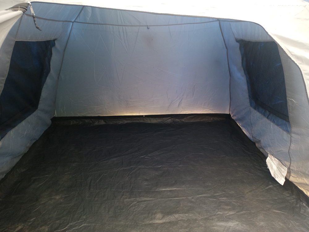 7 person tent with large vestibule image indicator(5)