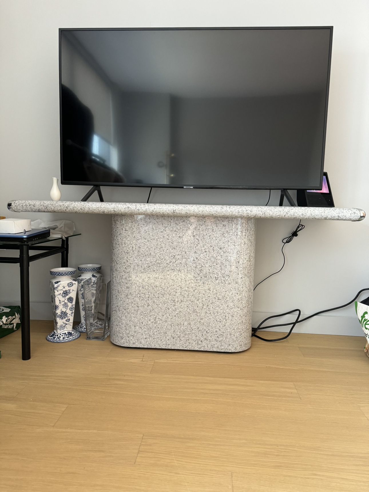 Faux marble console