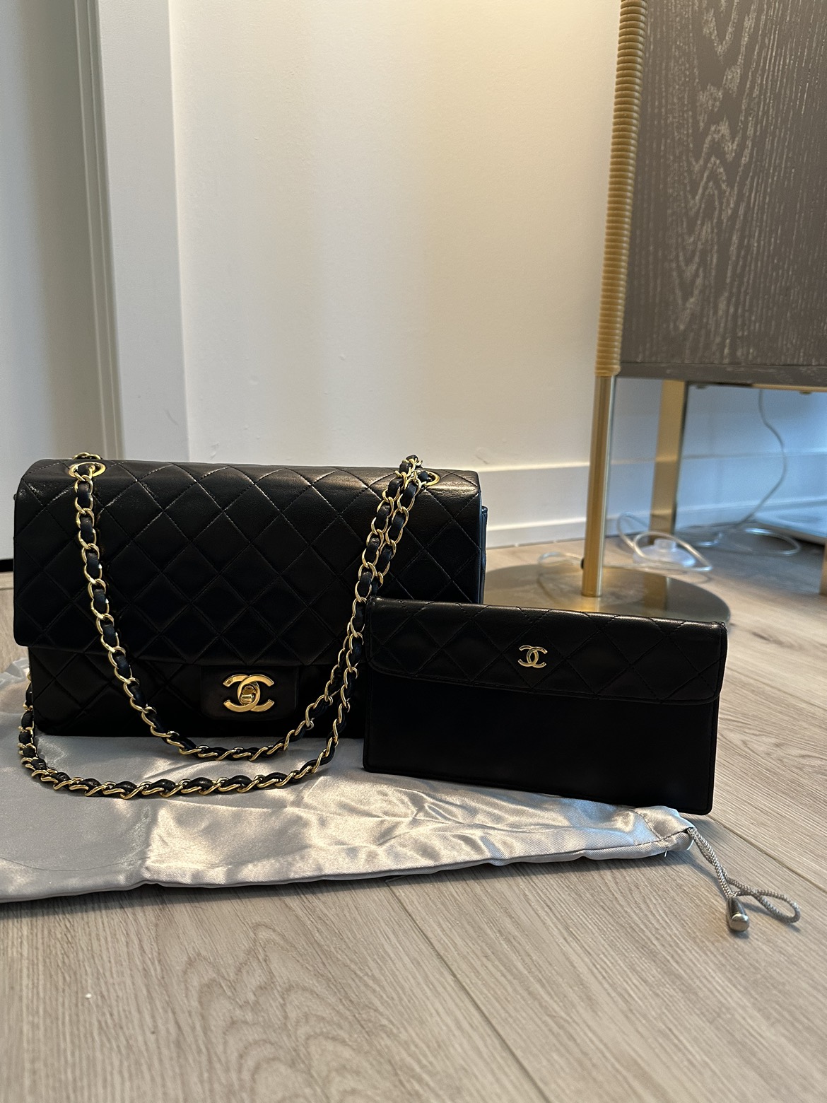 Chanel black classic flap bag (excellent condition)