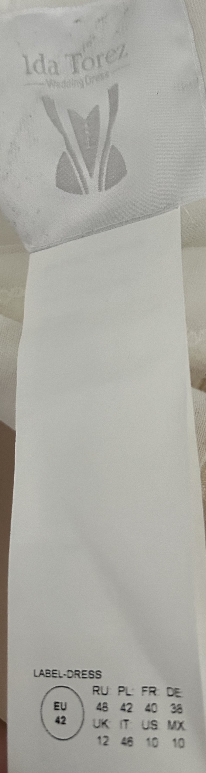 European Designer Wedding Dress image indicator(10)