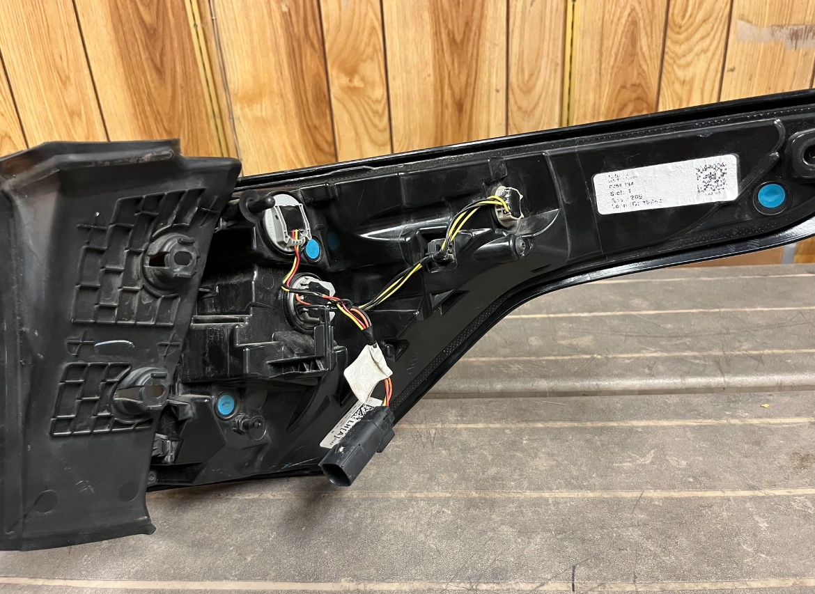 2018 Ford Escape Lh Tail Light - photo 2