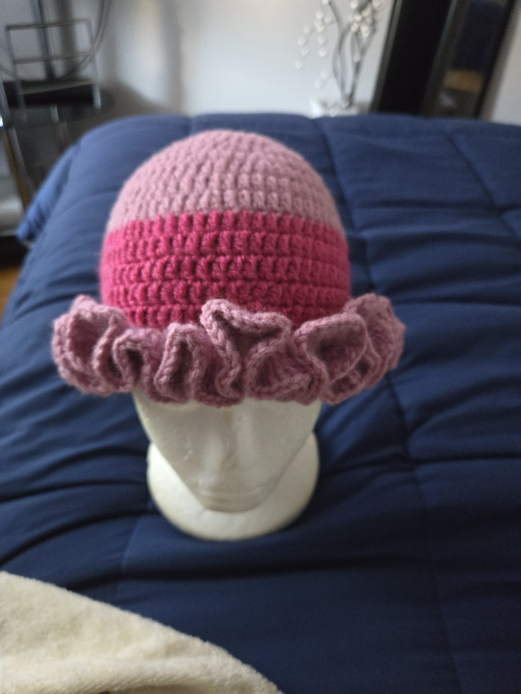 Ruffle crochet hat