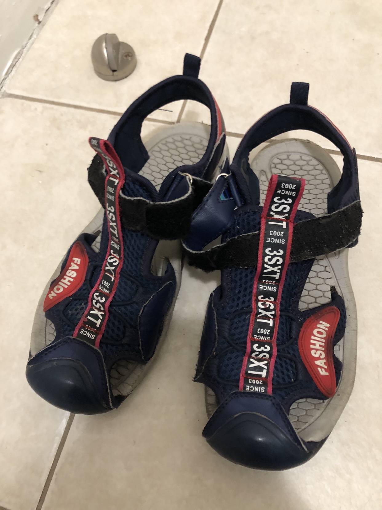 Sandals #freecycle thumbnail