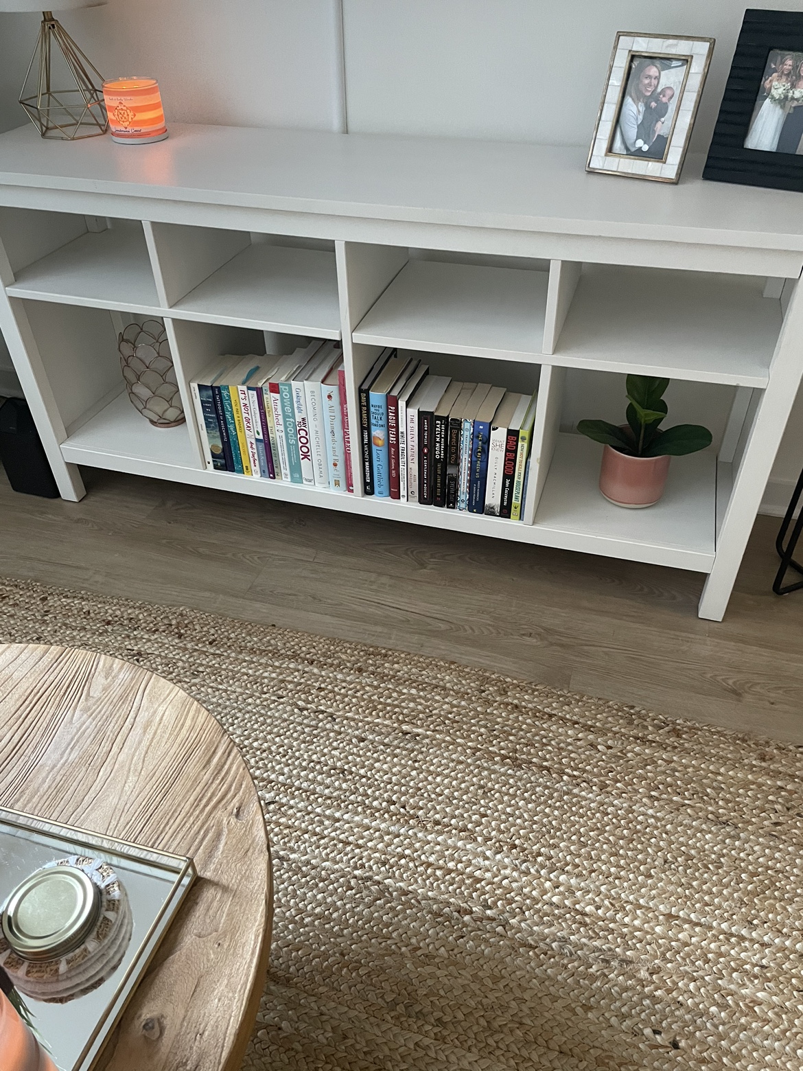TV Console - photo 2