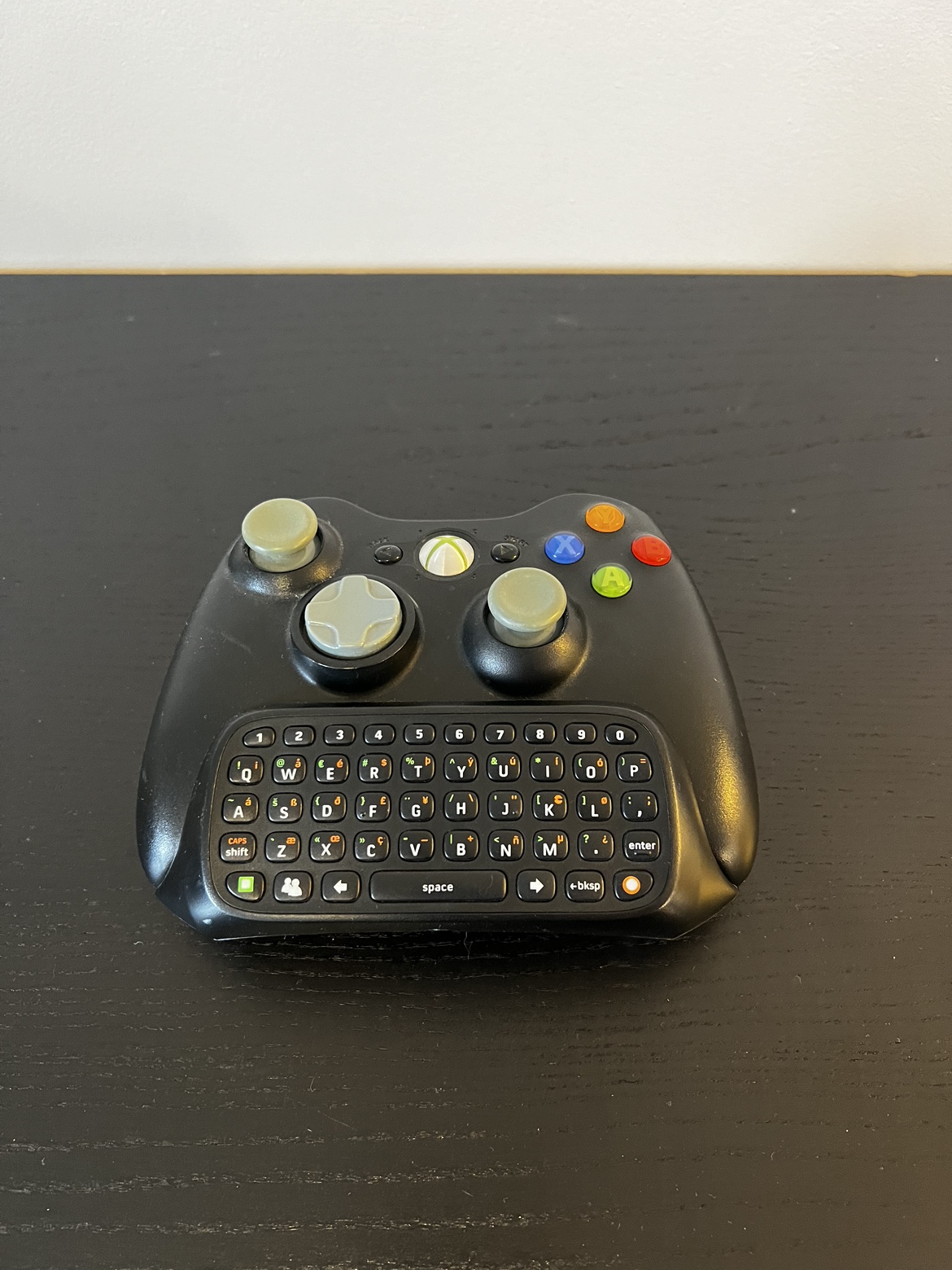 Xbox 360 Controller Chatpad image indicator(2)