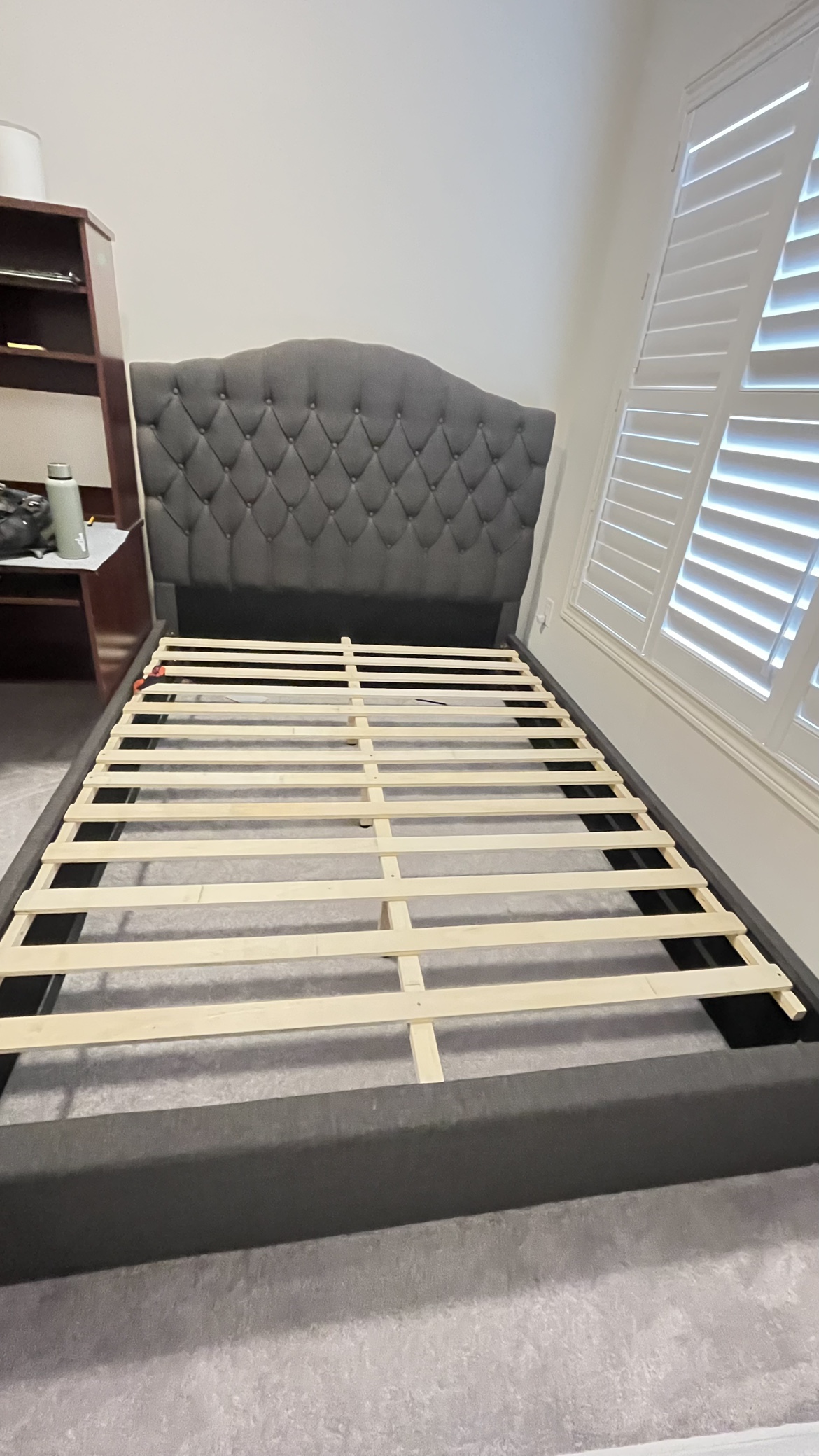 Queen size bed