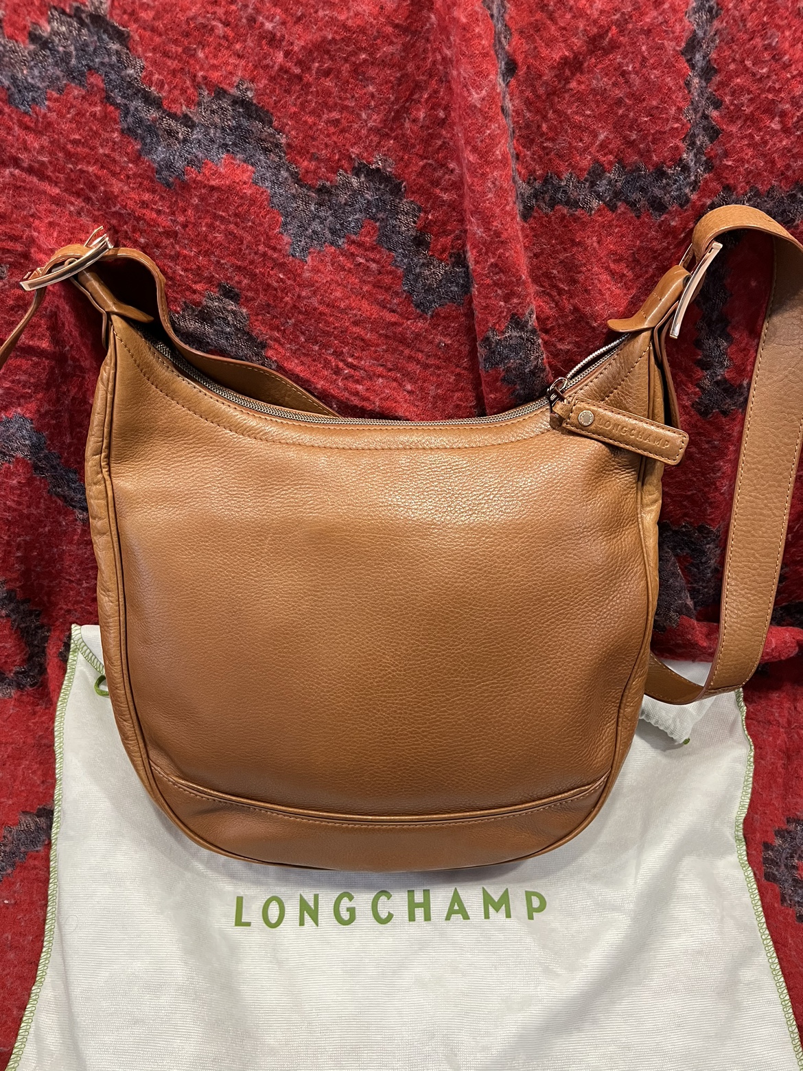 Vintage Longchamp Leather Crossbody Bag! image indicator(2)