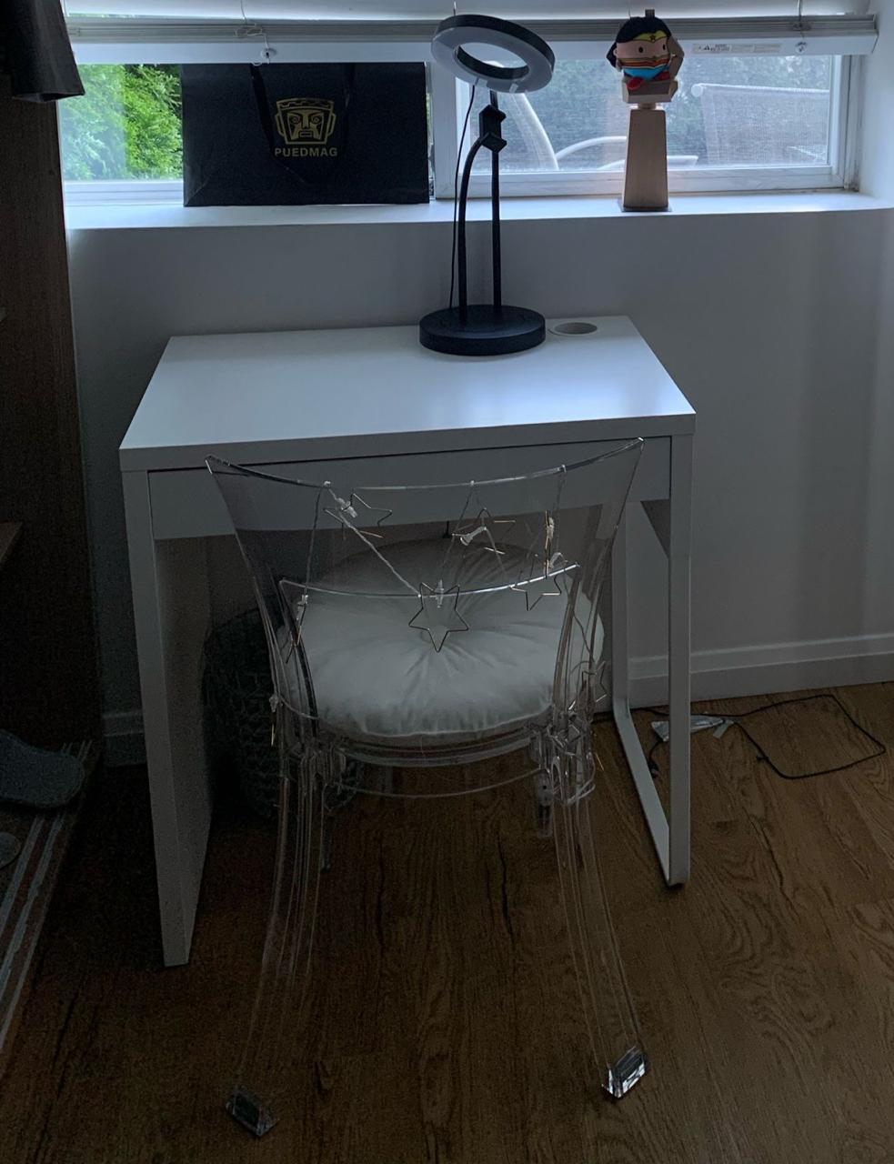 White desk MICKE from IKEA thumbnail