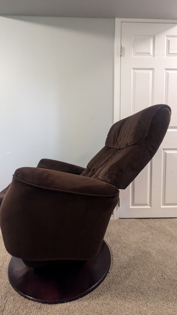 Canadian Made Dutailier Gliding/Rocking Chair with Ottoman - photo 4