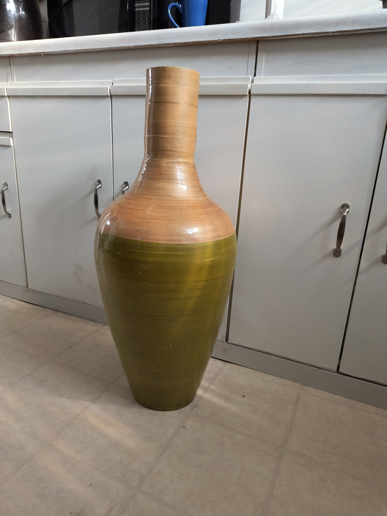 Wooden Big Vase image indicator(2)