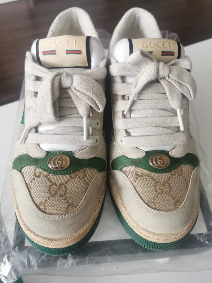 Gucci women's sneaker image indicator(8)